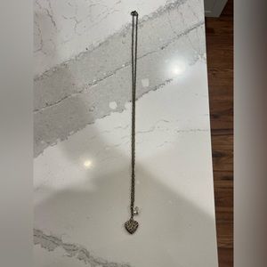 Long "rustic" looking heart with fake diamond and pearl